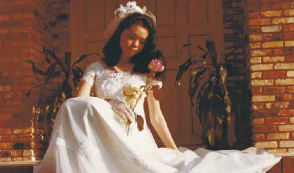 Reminisce old love and enjoy happiness